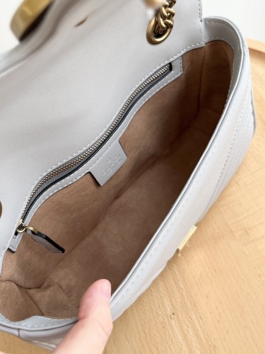 B1X54B444 Popular leather bag