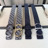 P1Q64D37  Popular    High quality belt With full package