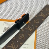 P1Q64E56 Popular   High quality belt With full package