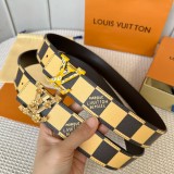 P1Q64E64 Popular   High quality belt With full package