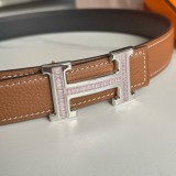 P1Q64E68 Popular  High quality belt With full package