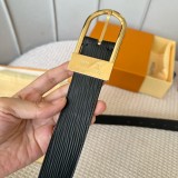 P1Q64E67 Popular   High quality belt With full package