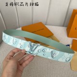 P1Q64E139 Popular High quality leather belt With full package