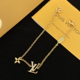 14E552X  Popular   Earrings Bracelets Necklaces