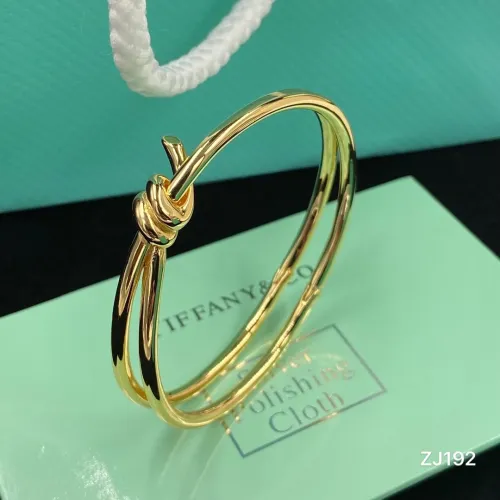 14T581K  Fashionable and high quality Bracelets