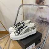 Z1XD67 Popular shoes