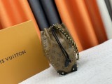 B1X104E56  Popular  leather bag