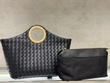 B1X104A70 Popular   High quality leather bag