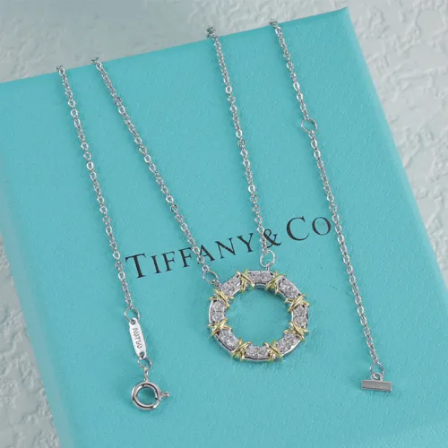 14T843K   Fashion Necklaces