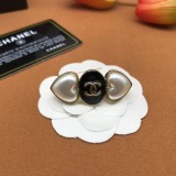 14C858X  Popular Brooch
