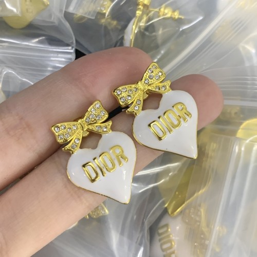 14D777E Popular  Earrings