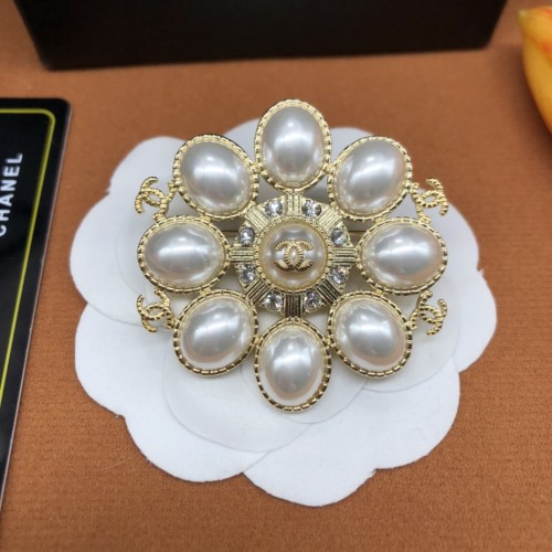 14C852X   Popular Brooch