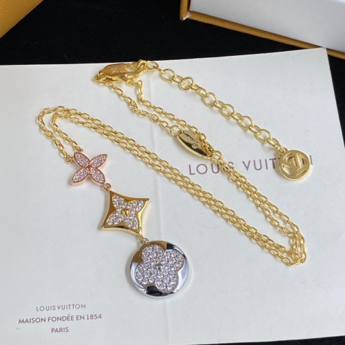 14E962X  Popular   Necklaces