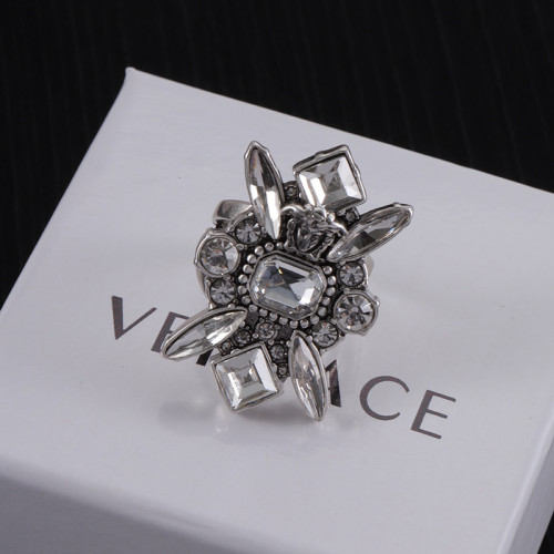 14V949J  Popular   Rings