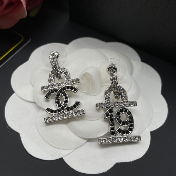14C898E Popular Earrings
