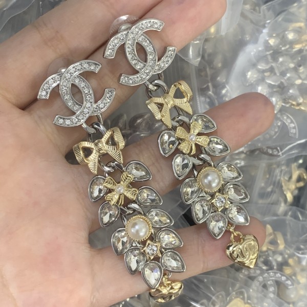 14C943E Popular Earrings