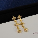 14E1099E Popular  Earrings
