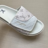 Z5WE250  Popular Slippers