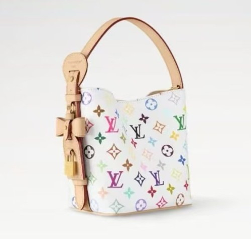 B1W15E65 Popular  leather bag