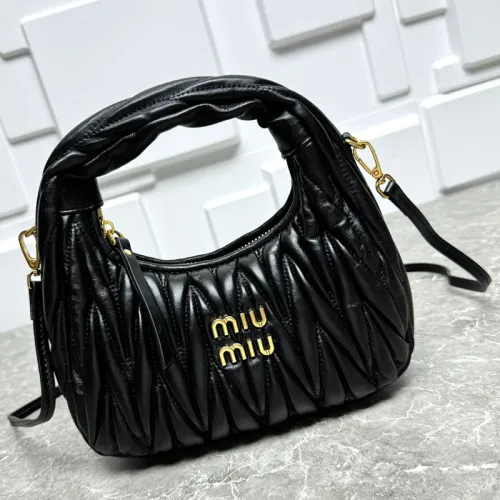 2WA19B (Fashionable leather bag )