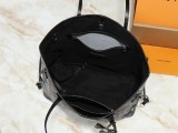 B1X25E12 Popular  leather bag