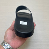 Z5Z35R251 Popular Slippers