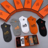 235QH55S Popular socks(5 pairs )
