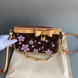 B1R35E1 Popular leather bag