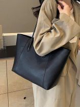 2E3B Fashionable leather bag 2E3B Fashionable leather bag