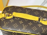 B1X45E10 Popular  leather bag