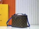 B1X45E10 Popular  leather bag