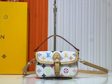 B1X45E1 Popular  leather bag
