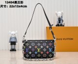 B1X45E12 Popular leather bag