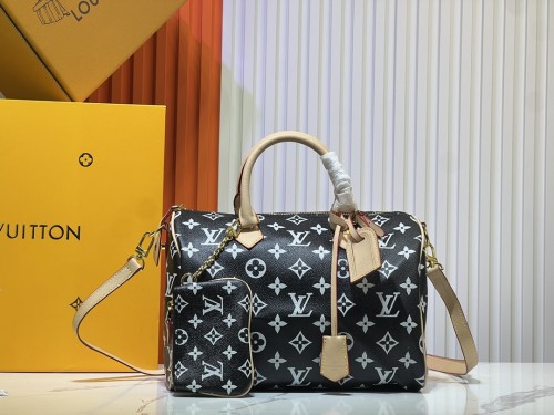 B1X55E17 Popular  leather bag