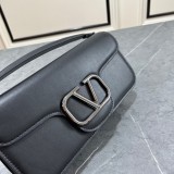 B1N55VL5 Popular leather bag