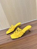 255QA33Z Popular  leather Slippers