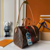 B1N55E22 Popular    Purse bags