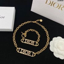 165ND7X Popular    Bracelets