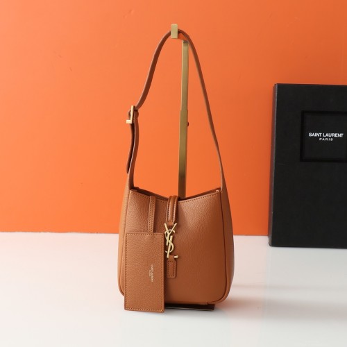 B1N165SL116 Popular  leather bag
