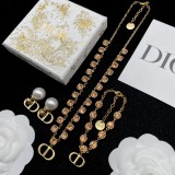 175RD15X Popular  Necklaces . Bracelets . Earrings