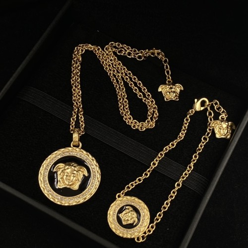 175RV80X Popular  Necklace . Bracelets