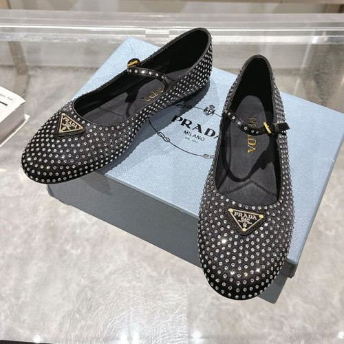 Z2R85P52  Popular high-quality shoes