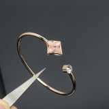 15QE52K  Popular Bracelets