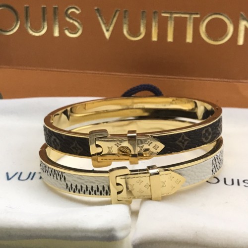 15QE60K  Popular Bracelets