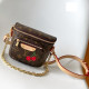 B1R15E37  Popular  leather bag