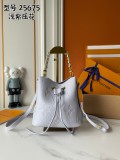 B1R15E33  Popular   leather bag