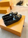 Z2Q95E99 Popular high-quality leather shoes