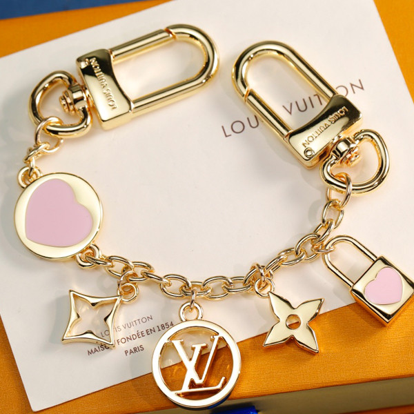 A1Q105E17 Popular bag 's charms accessories