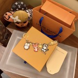 A1Q105E19 Popular bag 's charms accessories
