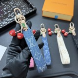 35QE4A Popular bag 's charms accessories